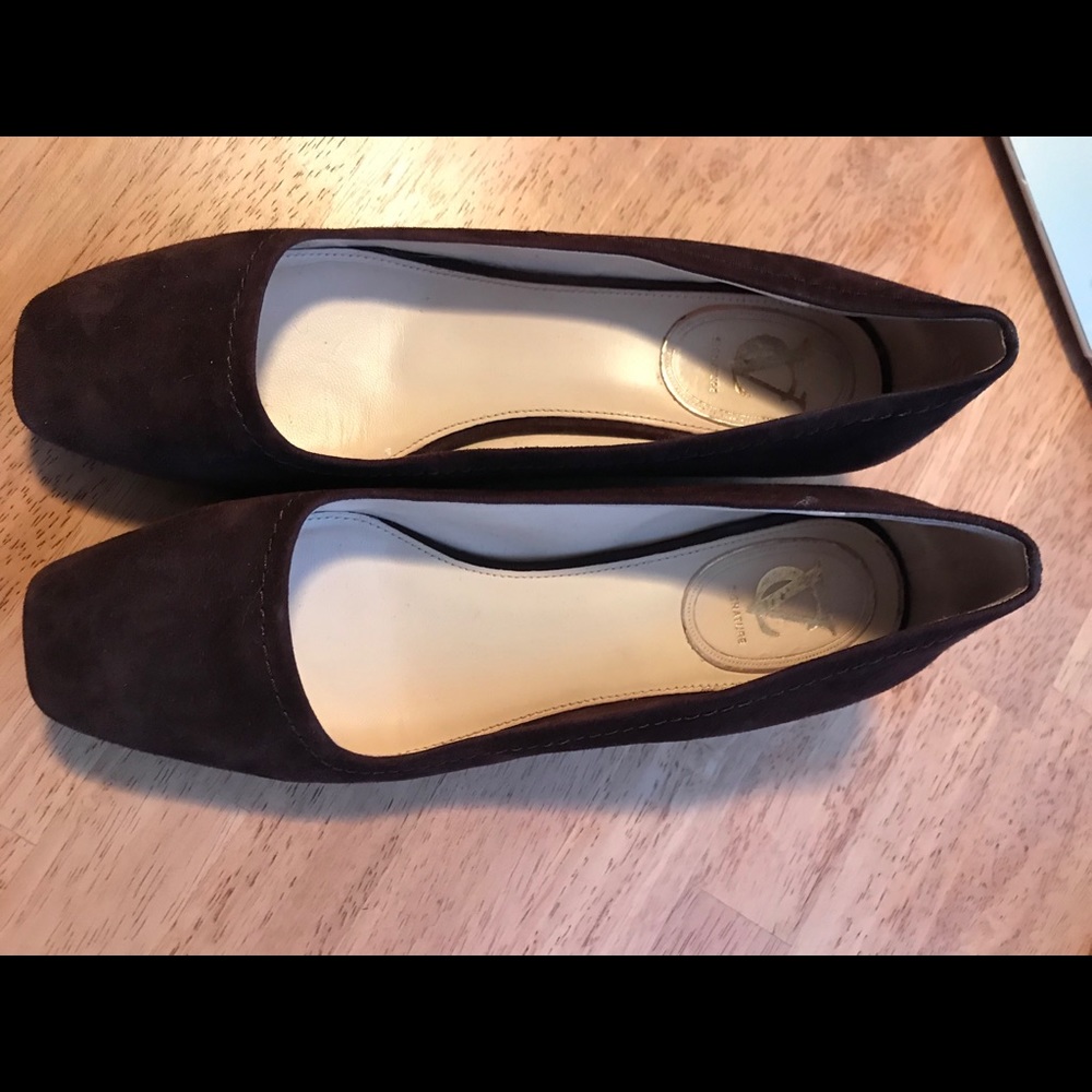 Vince suede pumps